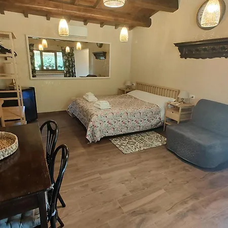 Guest House La Palazzina-3