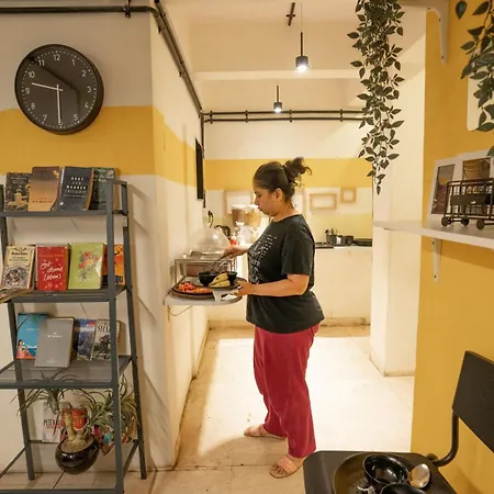 Locomo Hostel Express - Stay Work Eat-2