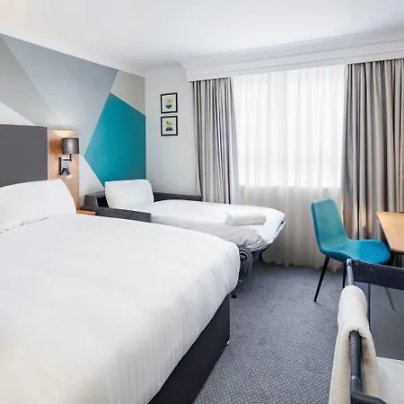 Holiday Inn Gloucester - Cheltenham By Ihg-3