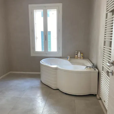 Via Angarano 123-2