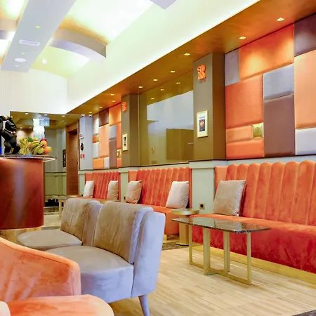 Solo Experience Hotel-2