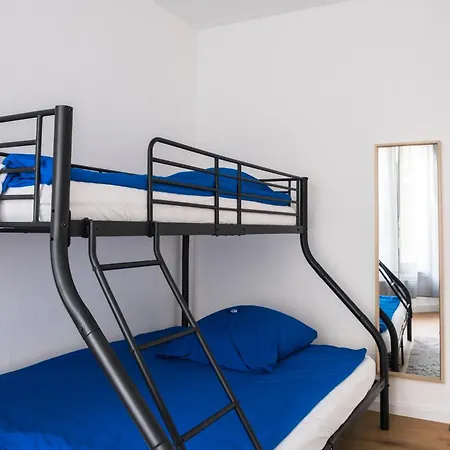 Hostel Maru Living C9-3
