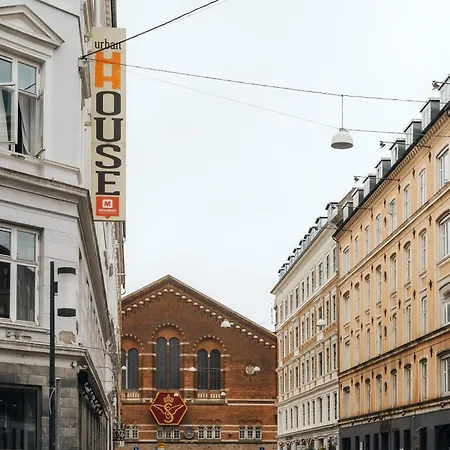 Meininger Hotel Copenhagen-3