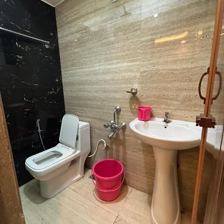 Crystal Hotel Inn-3
