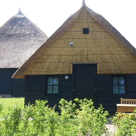 Gastenverblijf Lheederhof Vrijstaande Lodge-3