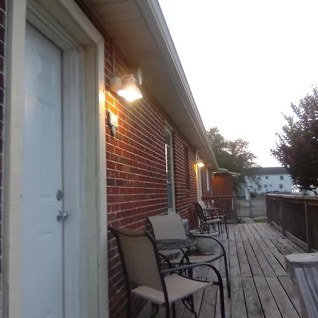 The Maddox Inn-3