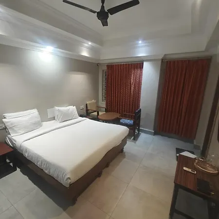 Hotel Pulikeshi-2