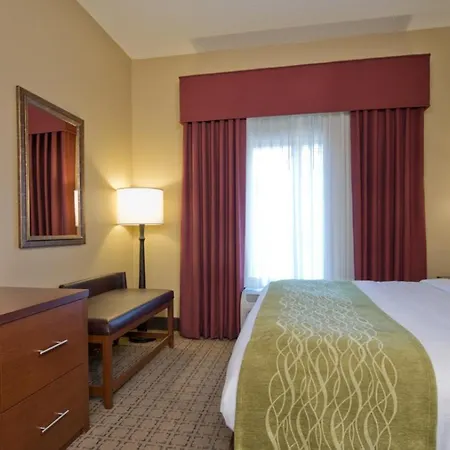 Russell Inn And Suites-3