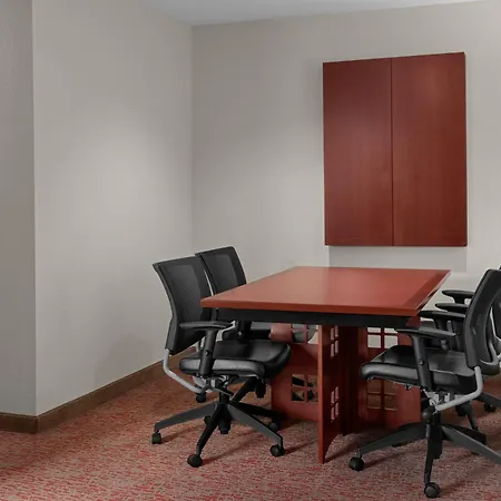 Larkspur Landing Extended Stay Suites Campbell-3