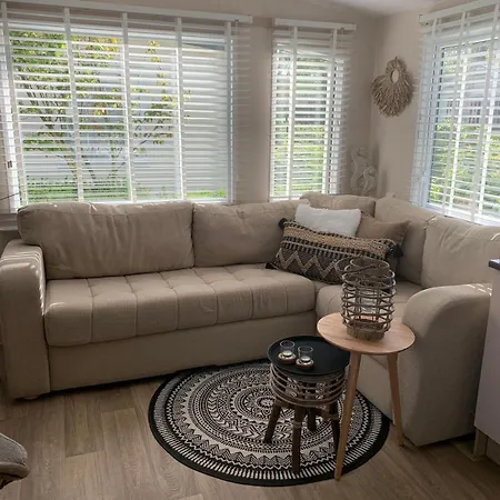 Chalet Oase VB01 Renesse-3