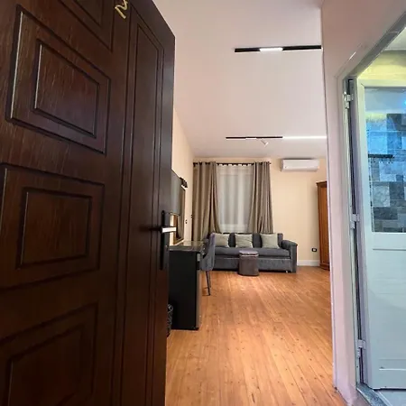 Space Room-2