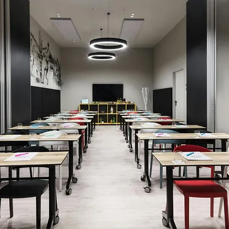 Moxy Athens City-3
