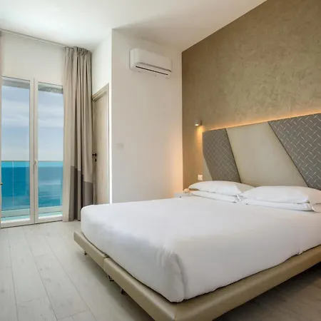 Hotel Tirreno-3