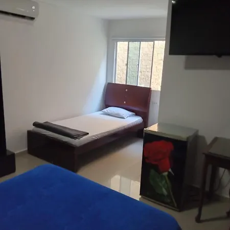 Hotel Intersuites-2