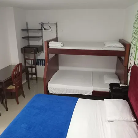 Hotel Intersuites-3