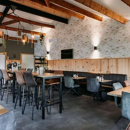 Hotel & Lodges Erve Bruggert-3