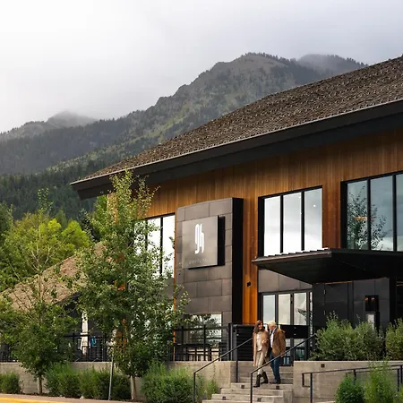 Gravity Haus Jackson Hole-2