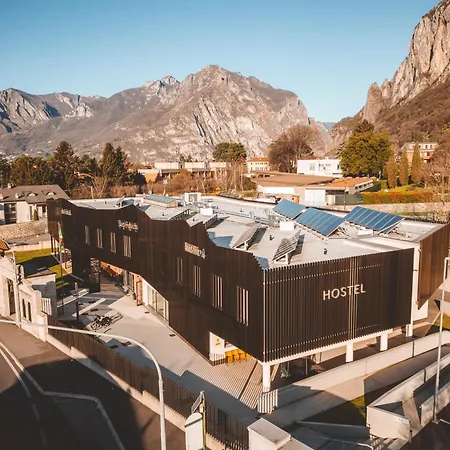 Lecco Hostel&Rooms-3