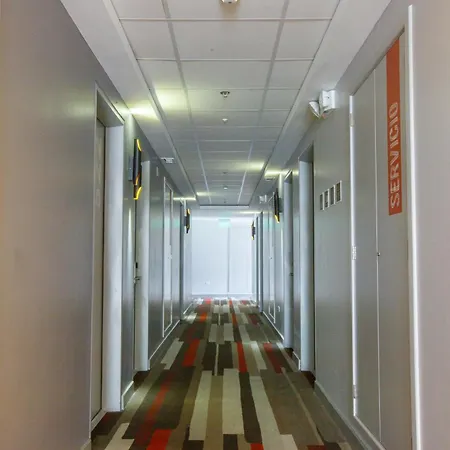 Ibis Quito-3