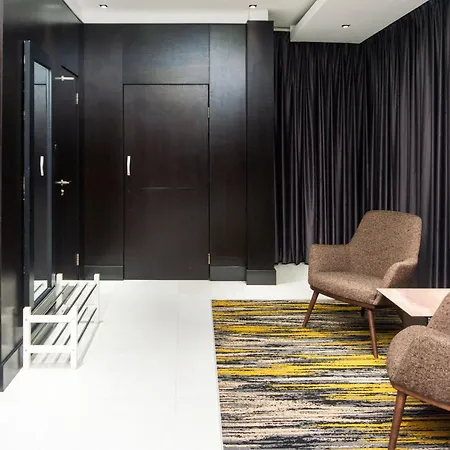 Greenpoint Hotel-3