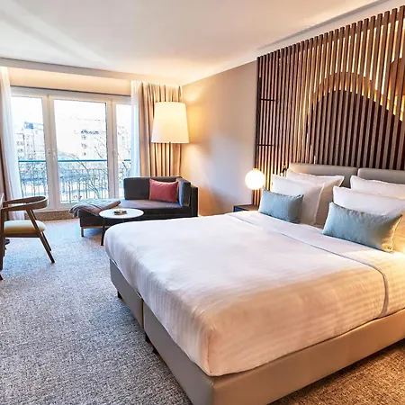 Steigenberger Hotel Hamburg-3