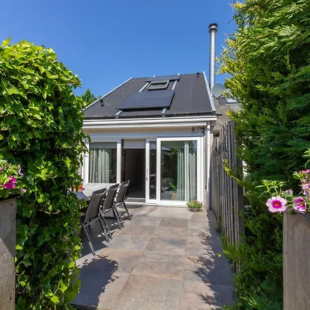 Vakantiehuis onderaan duinen in Zoutelande, Strand 5-3