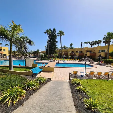 Corralejo Atlantic Garden Andrew Apartments Pool Air Conditioning-2