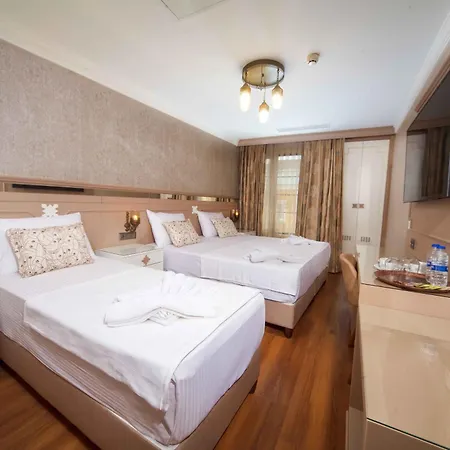Istanbul Old City Beyazid Belmond Hotel-3