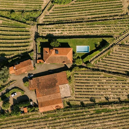 Quinta Da Portela - Casa Visconde Arneiros - By Rowdhouses-2