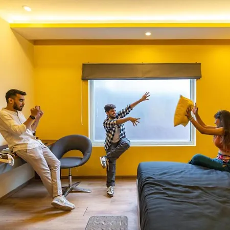 The Hosteller Bangalore, Brigade Road-2