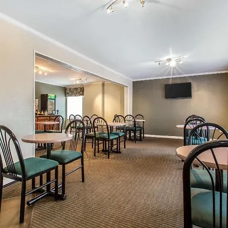 Quality Inn Homewood Birmingham I-65-3
