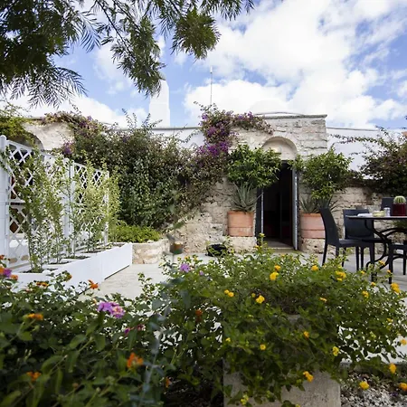 Trullo Bouganville-3