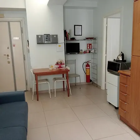 Temporary Home Roma-3