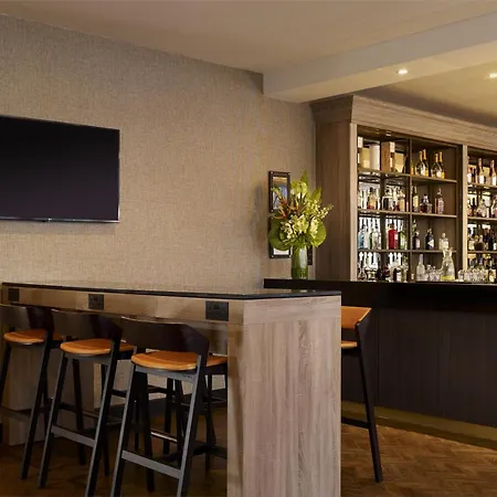 Doubletree By Hilton Hull-3