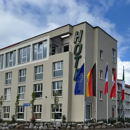 Highway Hotel-3
