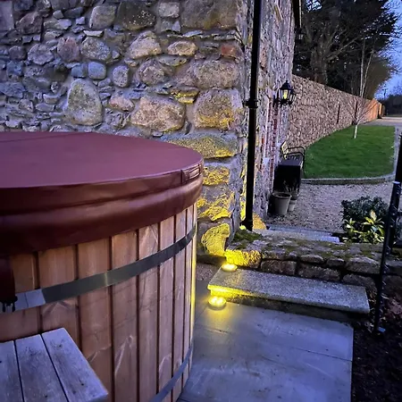 Loughanmore Court Cottage-3