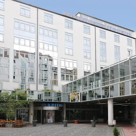 Maritim Hotel München-3