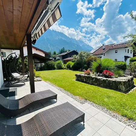 Ferienhaus Alpenperle-3