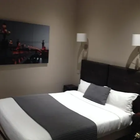 Hotel Cosy Monceau-3
