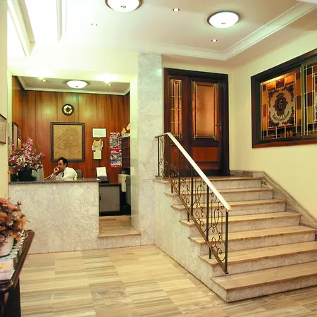 Hotel Castellano Centro-3