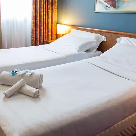 Idea Hotel Piacenza-2