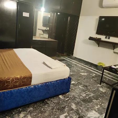 Hotel Royal Grand-2