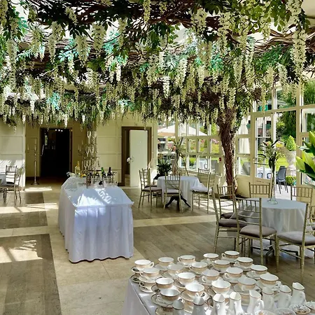 Maryborough Hotel & Spa-3