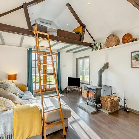 Bohemia Cottage-2