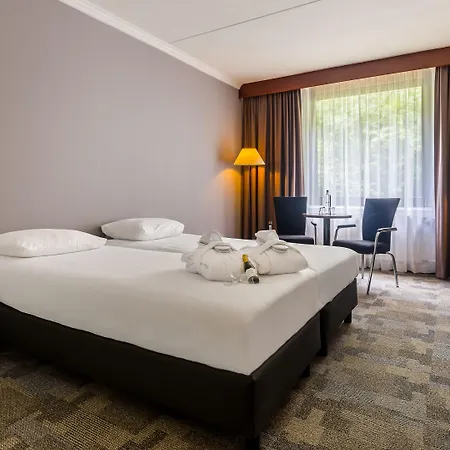 Postillion Hotel Arnhem-2