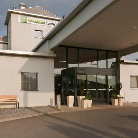Holiday Inn Express Luzern-Neuenkirch, an IHG Hotel-3