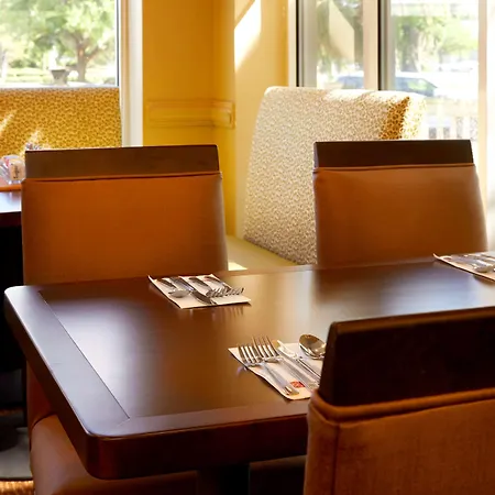 Hilton Garden Inn Savannah Midtown-2