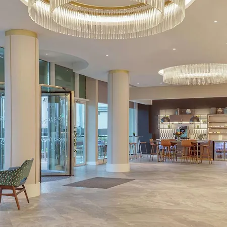 Hilton London Angel Islington-2