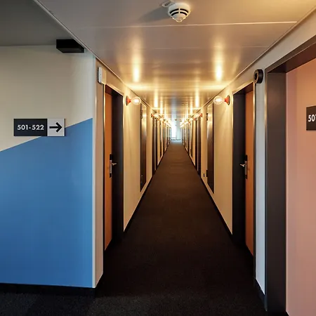 McDreams Hotel Stuttgart-City-3