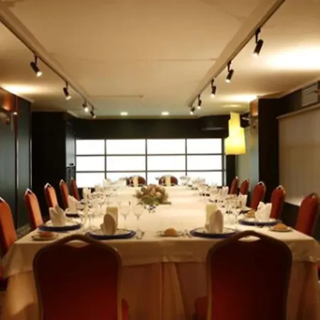 Hotel Ciudad De Vigo-2